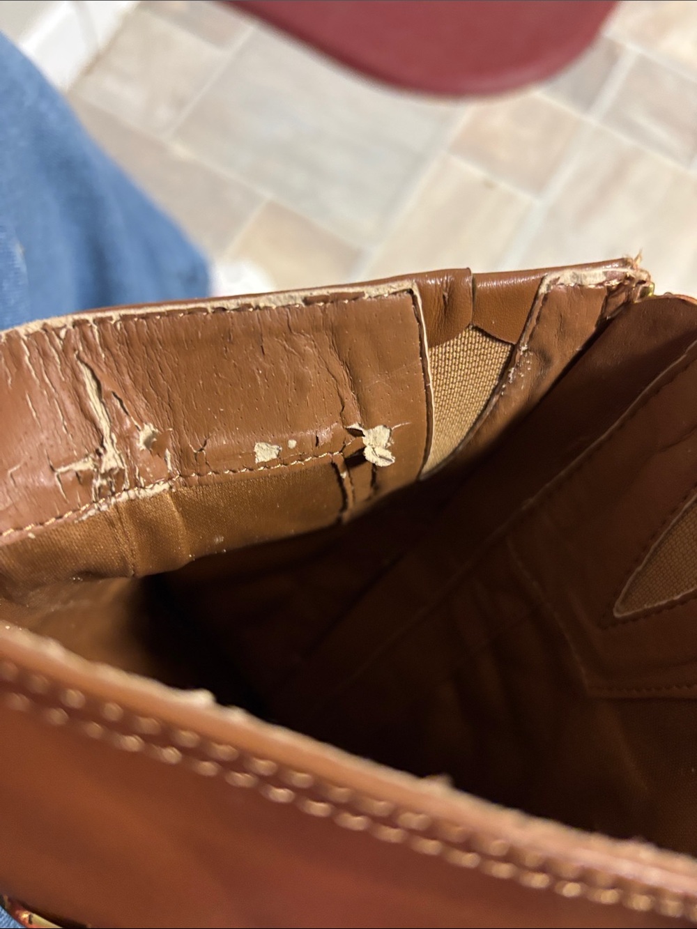 Damage support - Picture 2 of 4